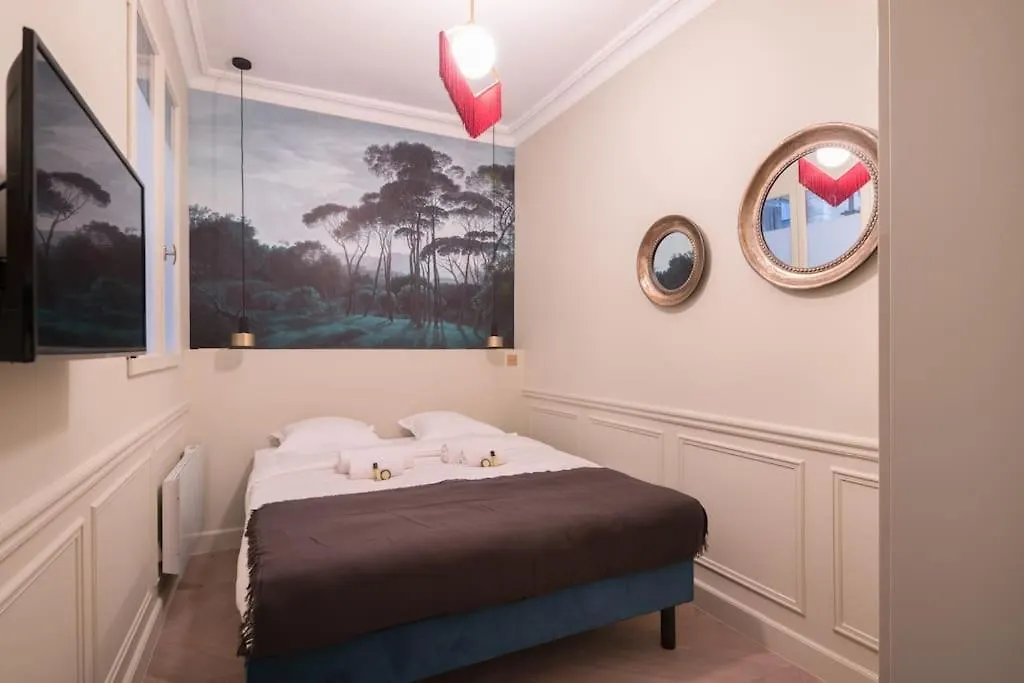Modern And Cosy Flat In The Heart Of Notre Dame Apartment Paris France